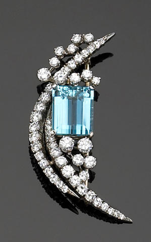 Bonhams : An aquamarine, diamond and platinum brooch, McTeigue