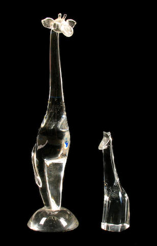 Bonhams : A Steuben clear glass giraffe, model #8119 by Lloyd Atkins