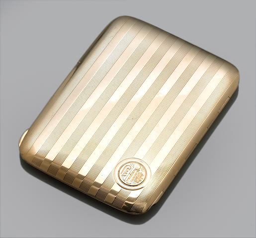 Bonhams : A fourteen karat gold cigarette case, Dreicer & Co.