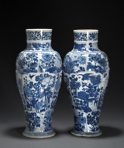 Bonhams : A pair of blue and white porcelain baluster vases Kangxi Period