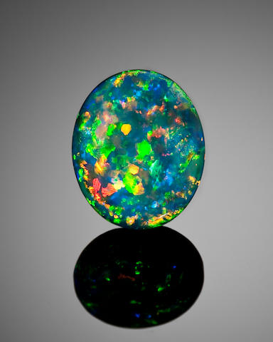 Bonhams : Very Fine Double-sided Black Crystal Opal