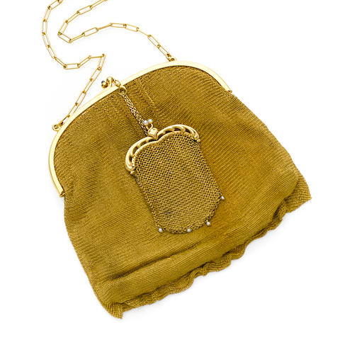 Bonhams : A sapphire, seed pearl and 18k gold mesh purse and coin purse