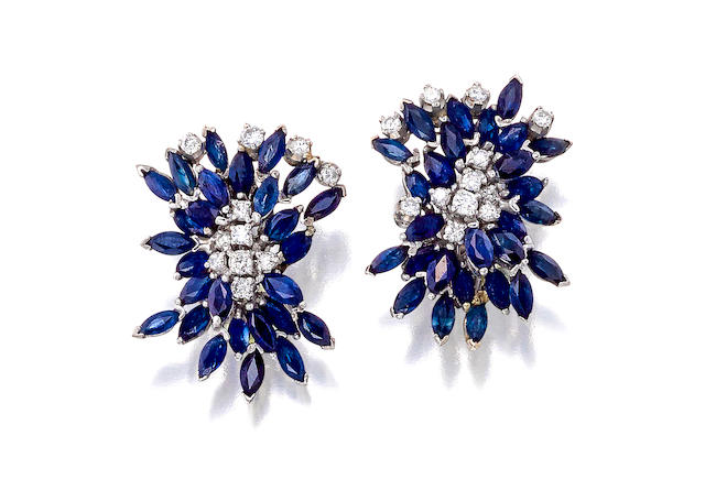Bonhams : A sapphire and diamond bracelet and earring set