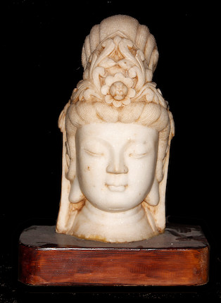 Bonhams : An Asian carved marble head of Guanyin late 20th century