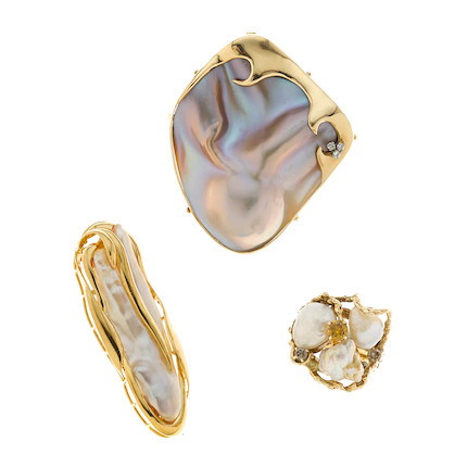 Bonhams : A collection of abalone mabe, freshwater pearl, diamond and ...