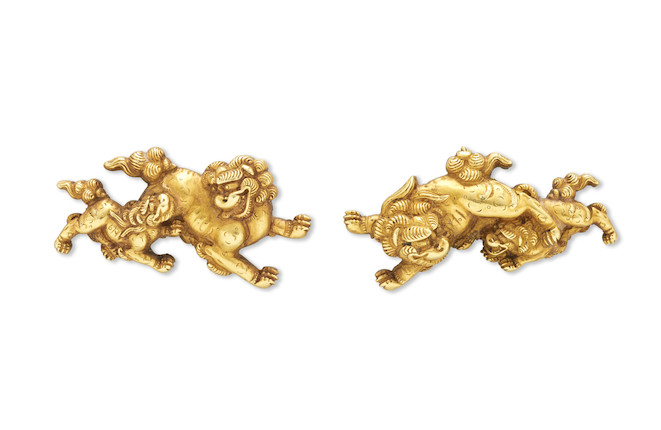 Bonhams : A Goto-school pair of gold menuki Attributed to Goto Kenjo ...