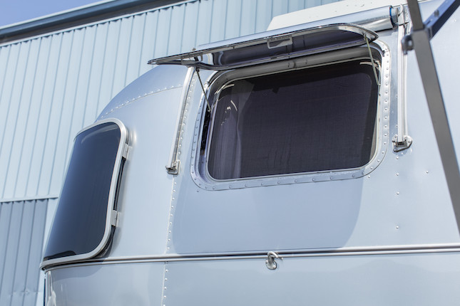 1992 Airstream   Model 34 Limited Excella Travel Trailer  VIN. 1STGLAU36NJ508766 image 26