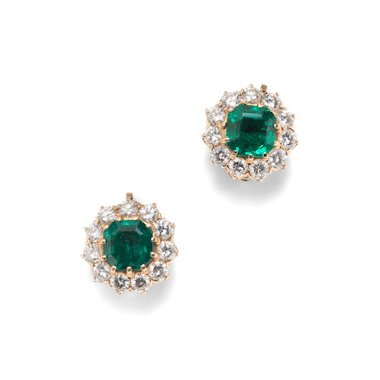 Bonhams Skinner : A PAIR OF EMERALD AND DIAMOND EARCLIPS