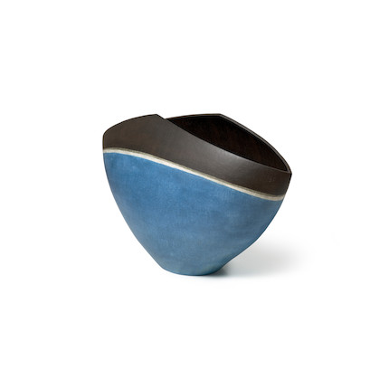 MISAKI MITSUKUNI (1951-) A Large Slip-Glazed Decorated Vase Heisei era (1989-2019), 2017 image 6