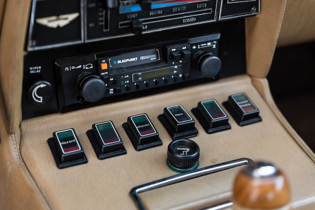1982 Aston Martin V8 Vantage image 23