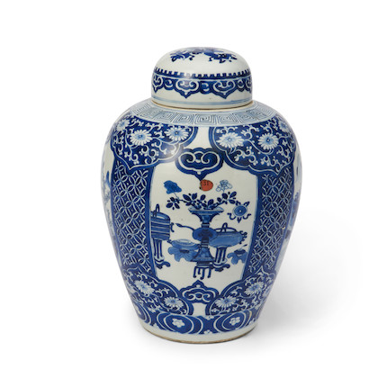 Blue and White Covered Jar image 3