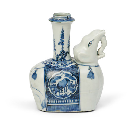 Blue and White Elephant-form Kendi image 2