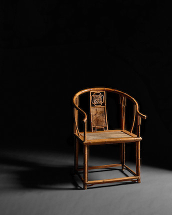 A RARE AND EXCEPTIONAL HUANGHUALI AND HUAMU BAMBOO-STYLE HORSESHOE BACK ARMCHAIR, QUANYI 17th/18th century image 13