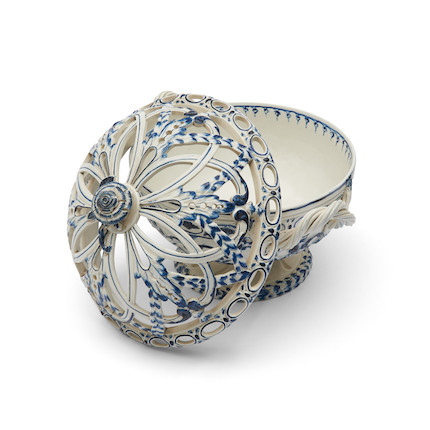 Wedgwood Mared Pattern Pearlware Bowl and Dish, England, early 19th century, image 3