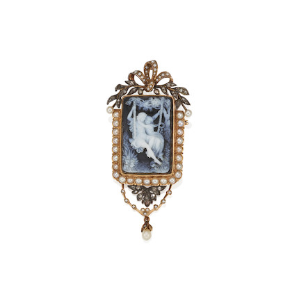 A GOLD, SILVER-TOPPED GOLD, CULTURED PEARL AND DIAMOND CAMEO PENDANT BROOCH image 1