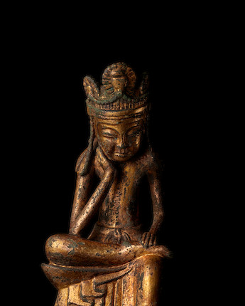 A GILT-BRONZE FIGURE OF MIRUK BOSAL (MAITREYA) IN MEDITATION Unified Silla period (668-935), 7th century image 3
