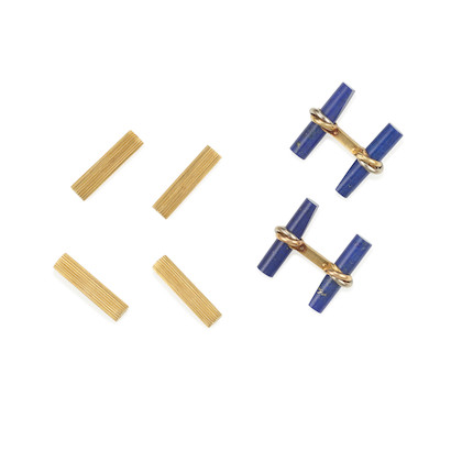 CARTIER A PAIR OF TRI-COLOR GOLD AND LAPIS LAZULI CUFFLINKS image 1