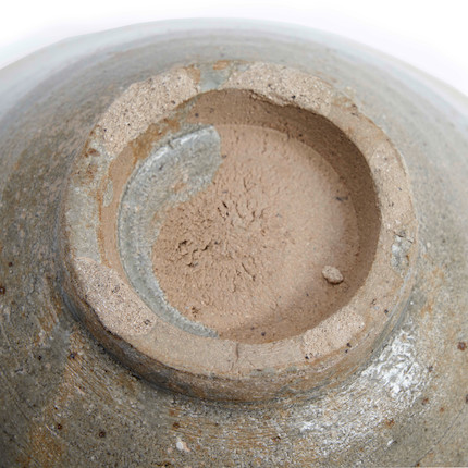 Bonhams Skinner : A Deombeong-type Buncheong Bowl