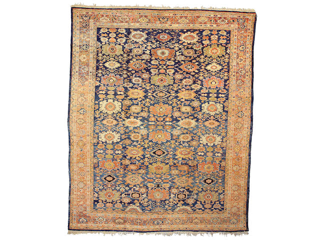 A Sultanabad carpet Central Persia, Size approximately 8ft 10in x 13ft 2in