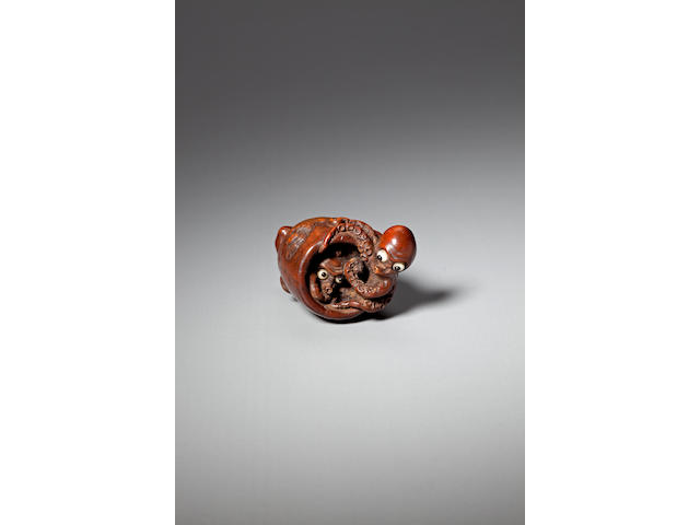 Wood netsuke of two octopi By Ikkyu (19th century)