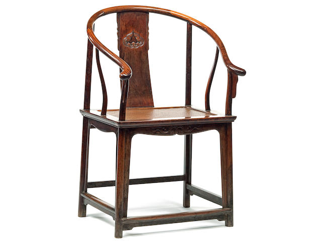 A huanghuali horseshoe back armchair, Quanyi 17th/18th Century