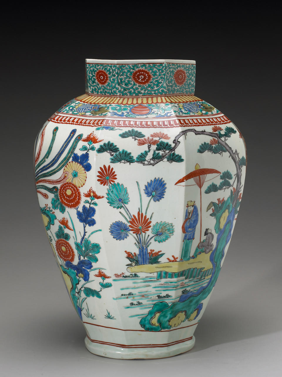 Bonhams : An Arita ware Kakiemon style octagonal porcelain jar Edo Period