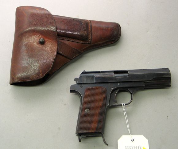 Bonhams : A Steyr Model 37 jhv43 code semi-automatic pistol