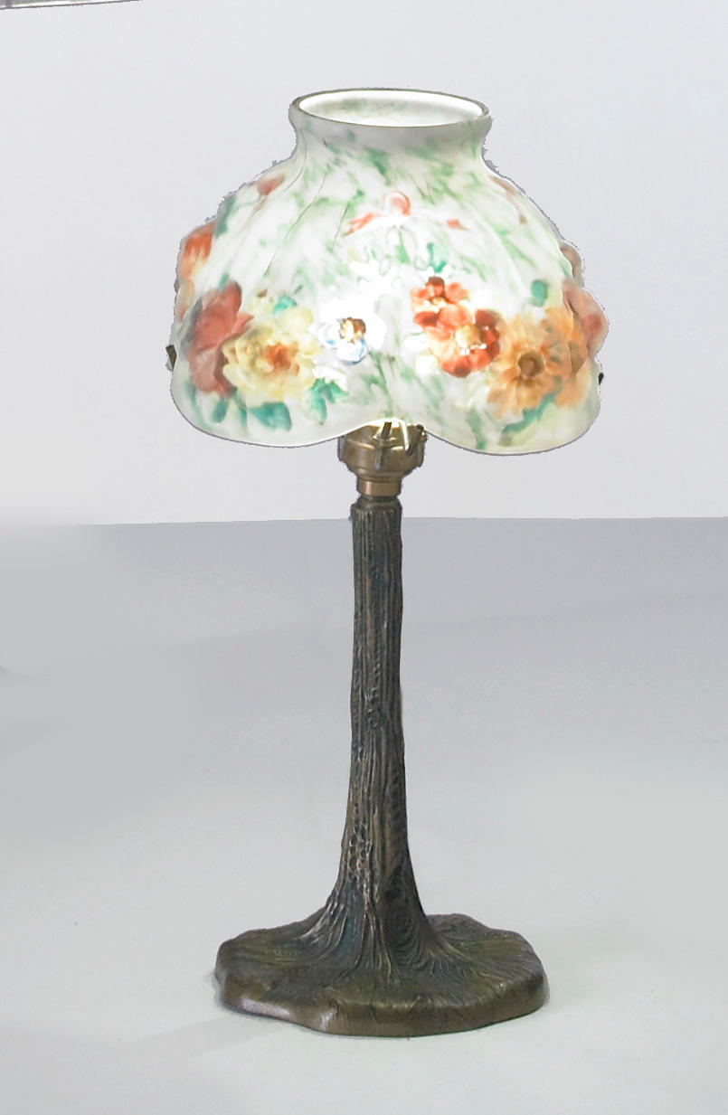 A Pairpoint interior painted 'puffy' glass boudoir lamp