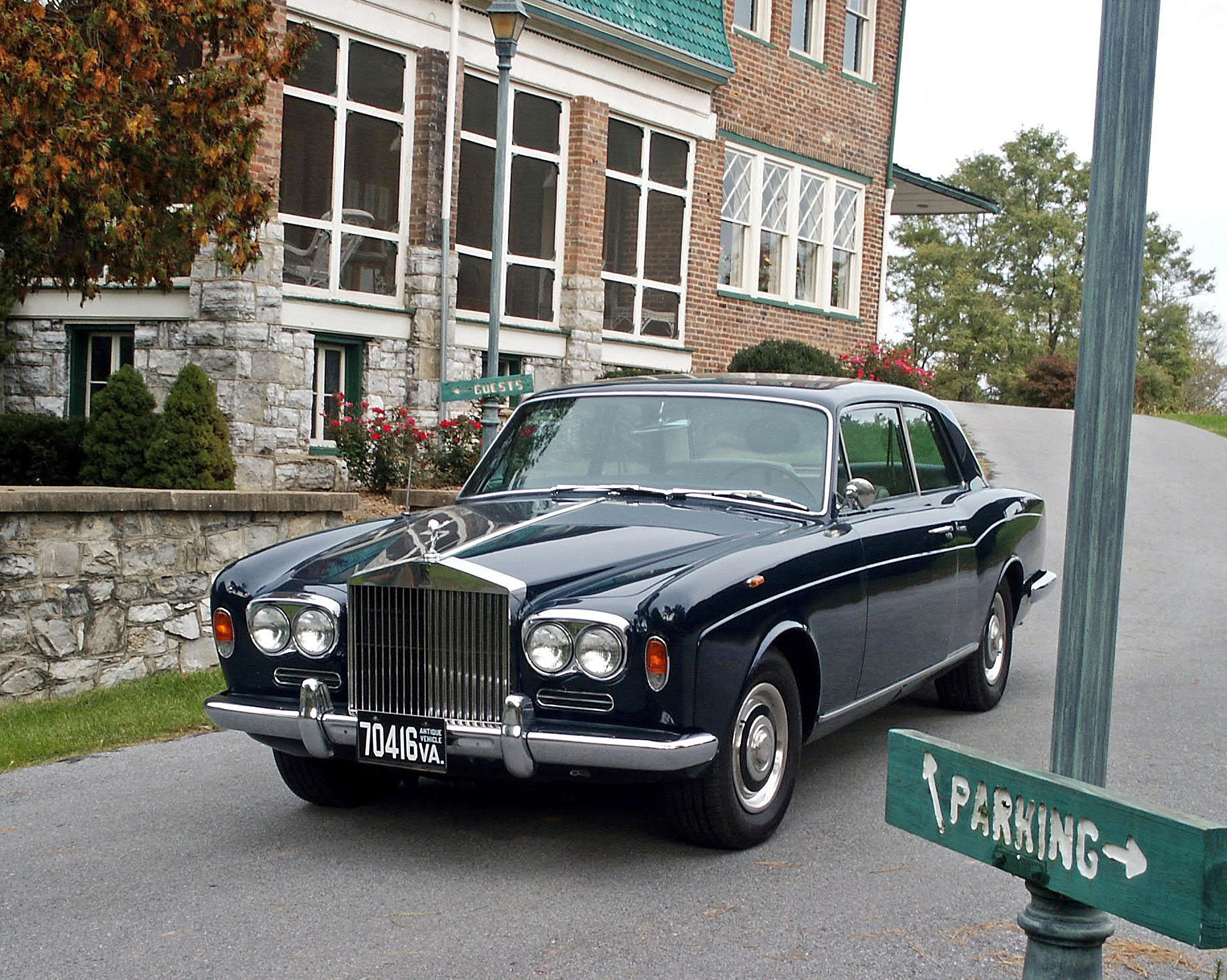 www.bonhams.com