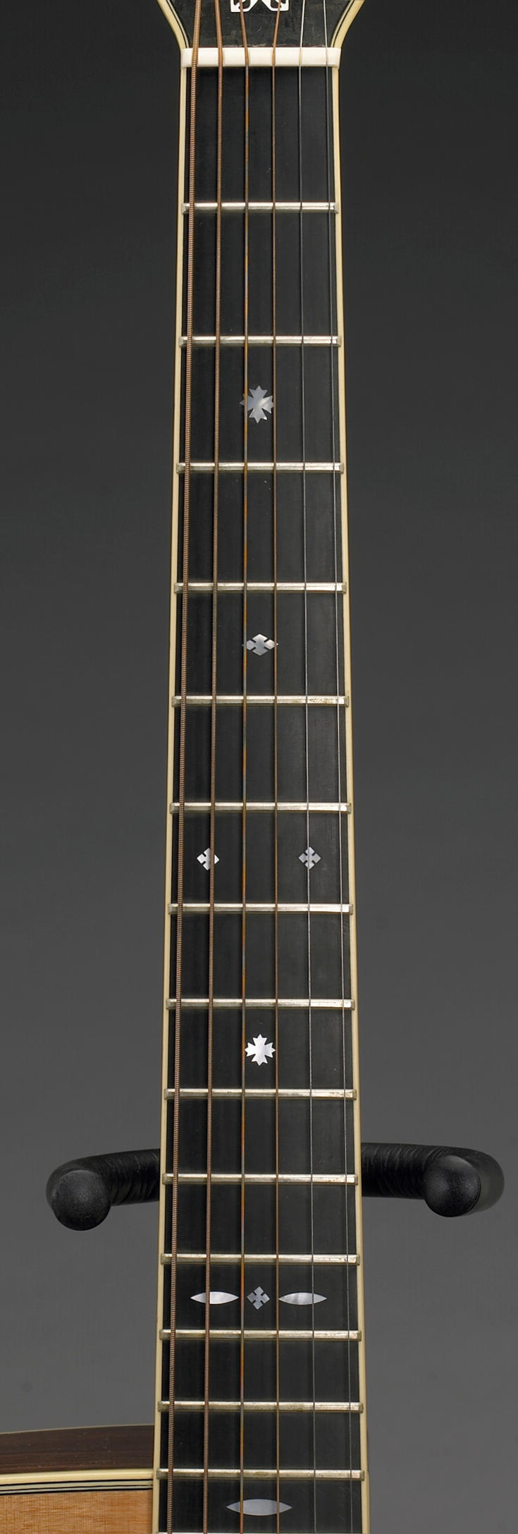 alvarez guitar serial number lookup