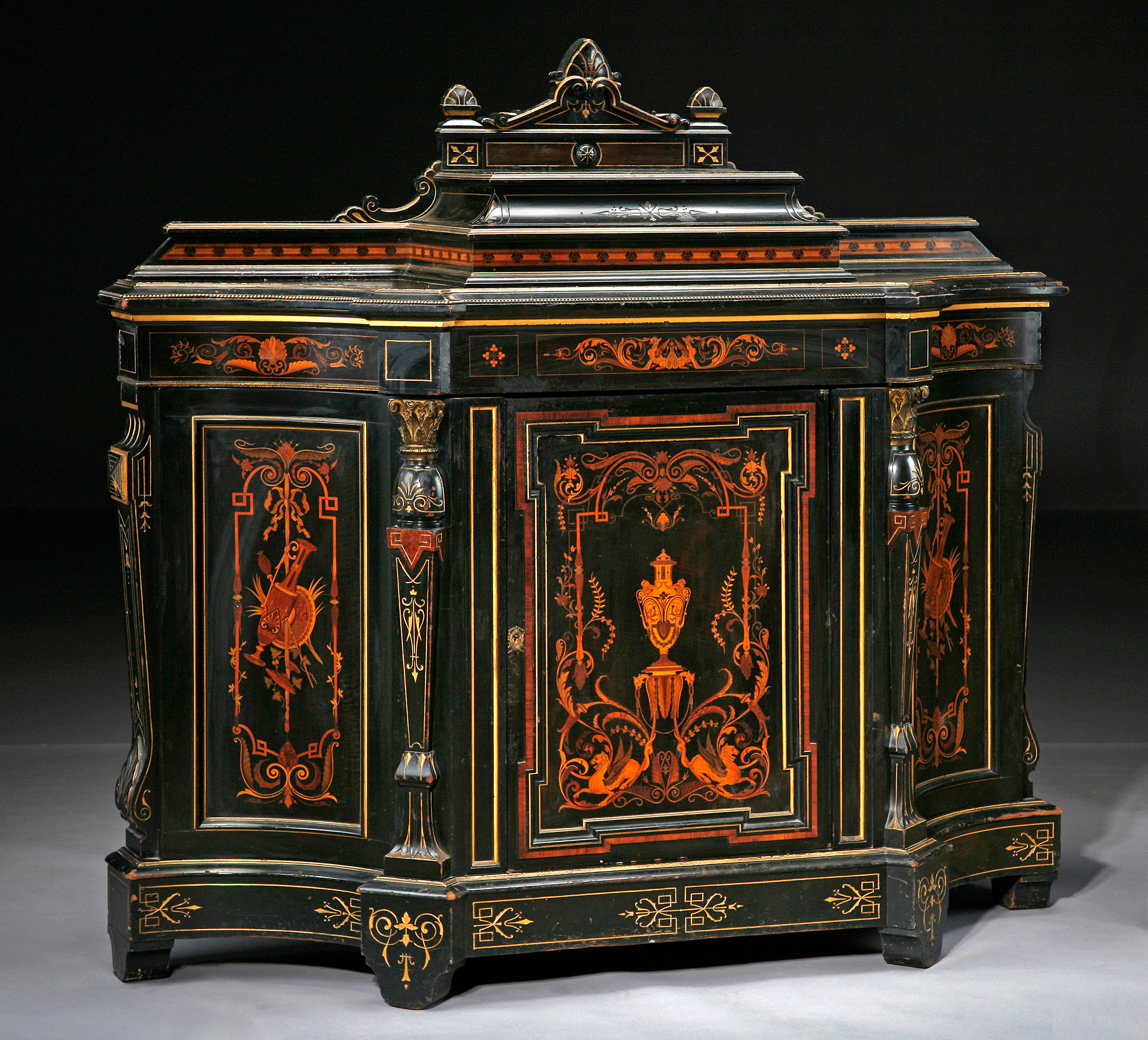 Auktion Fine European And American Furniture And Decorative Arts