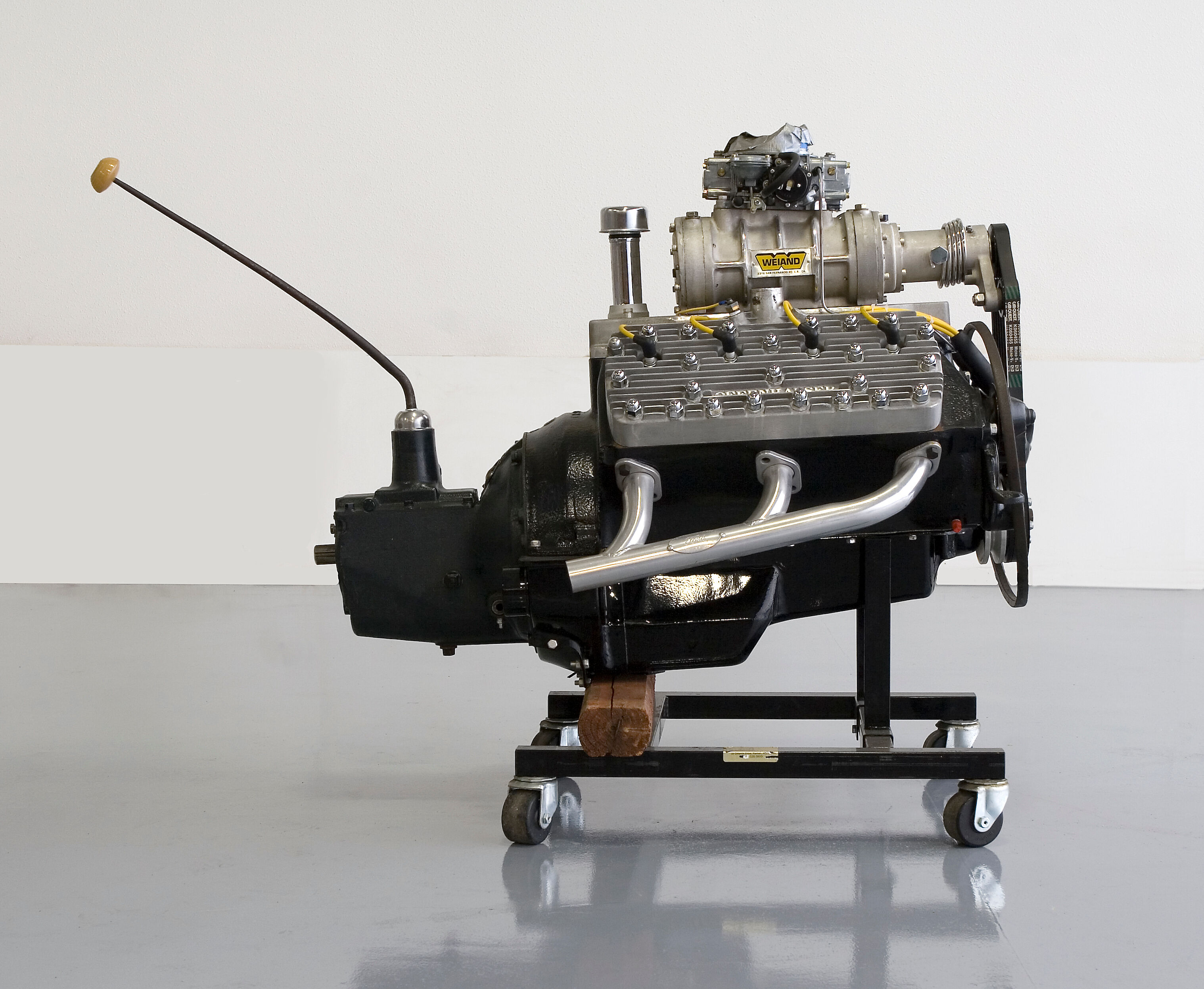 Bonhams Cars : A full race Ford 59L engine,