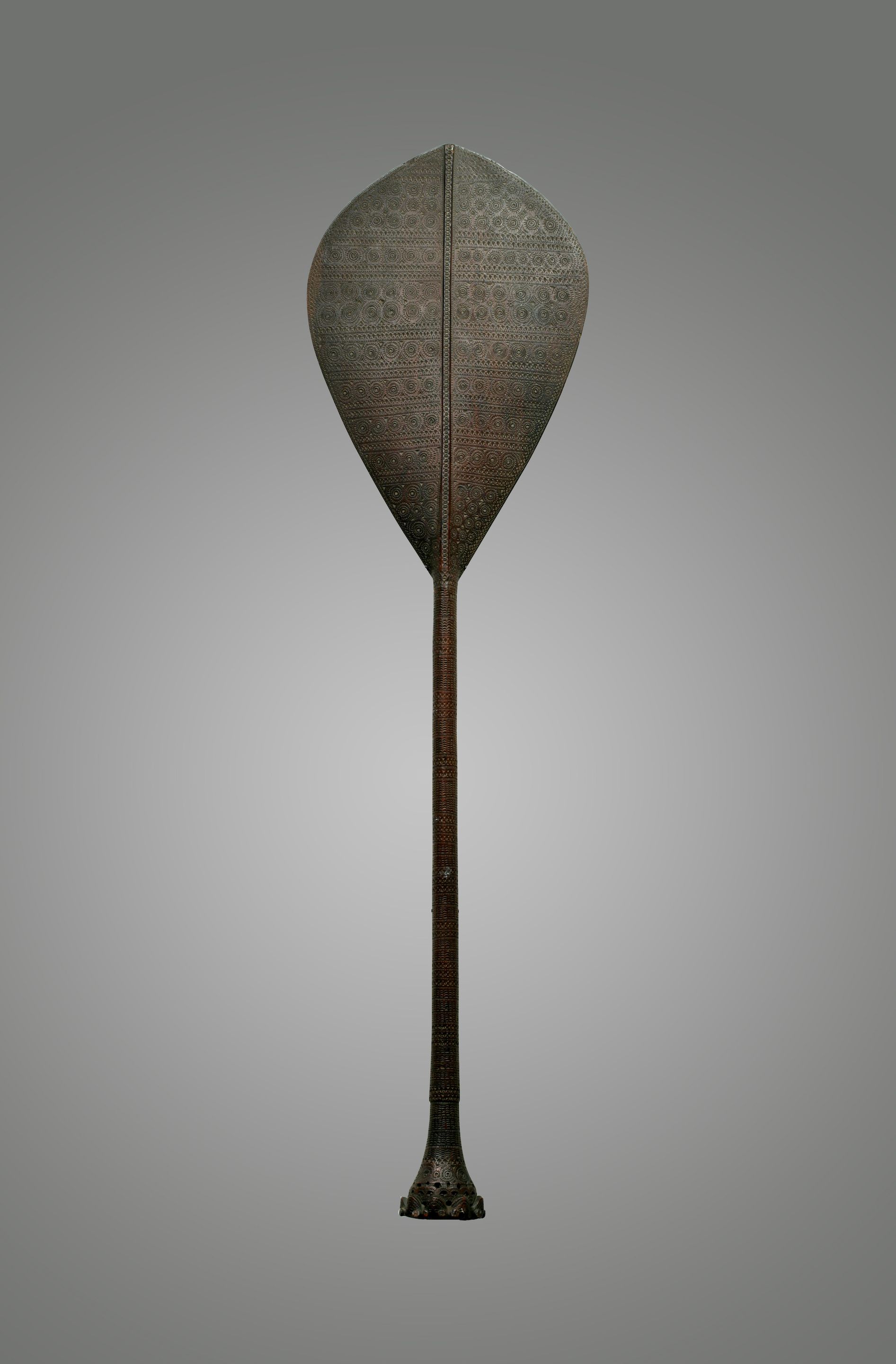 A superb dance paddle, hoe