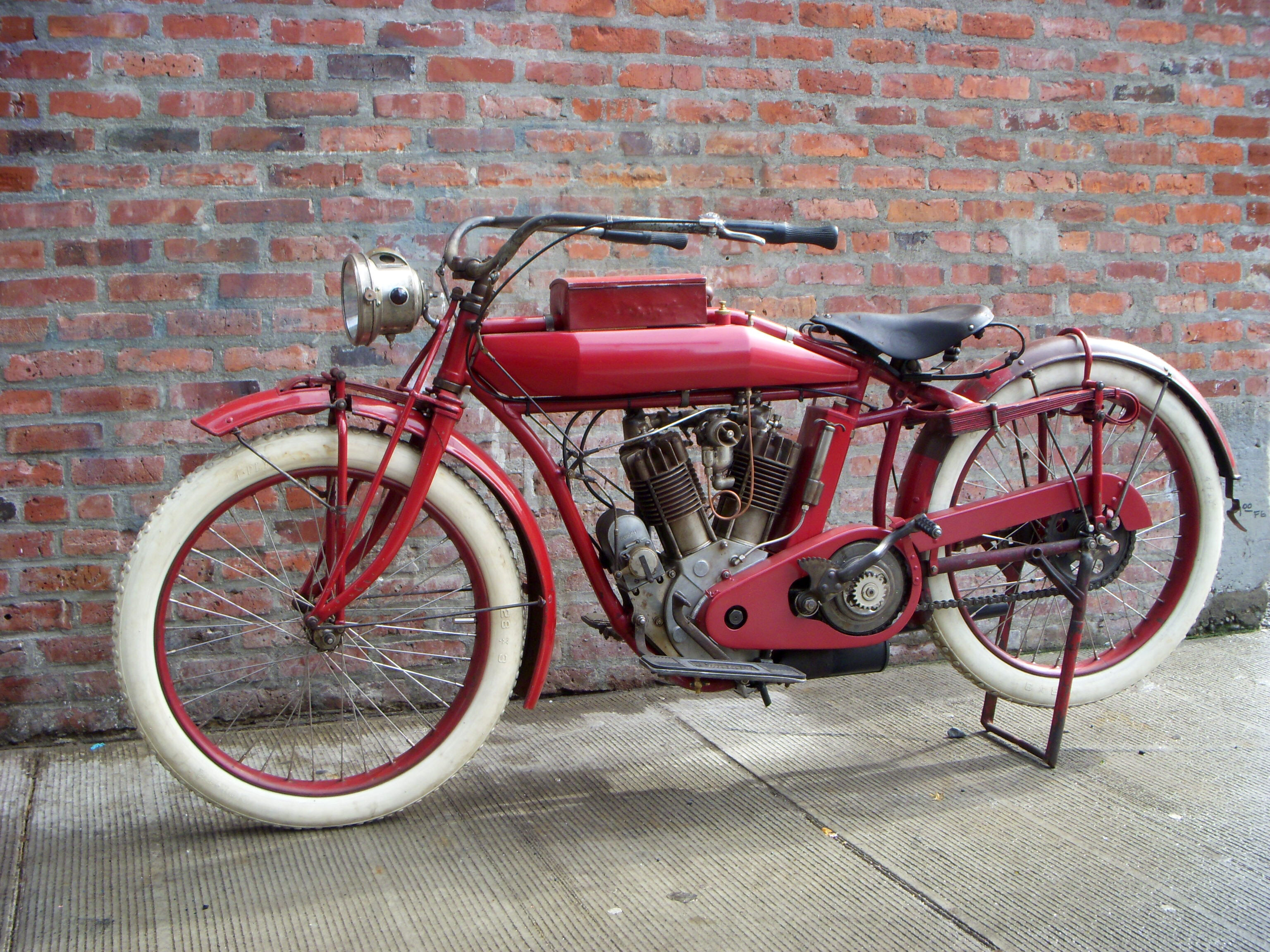 Bonhams Cars : 1914 Indian 61ci 2-Speed Twin Engine no. 84F966