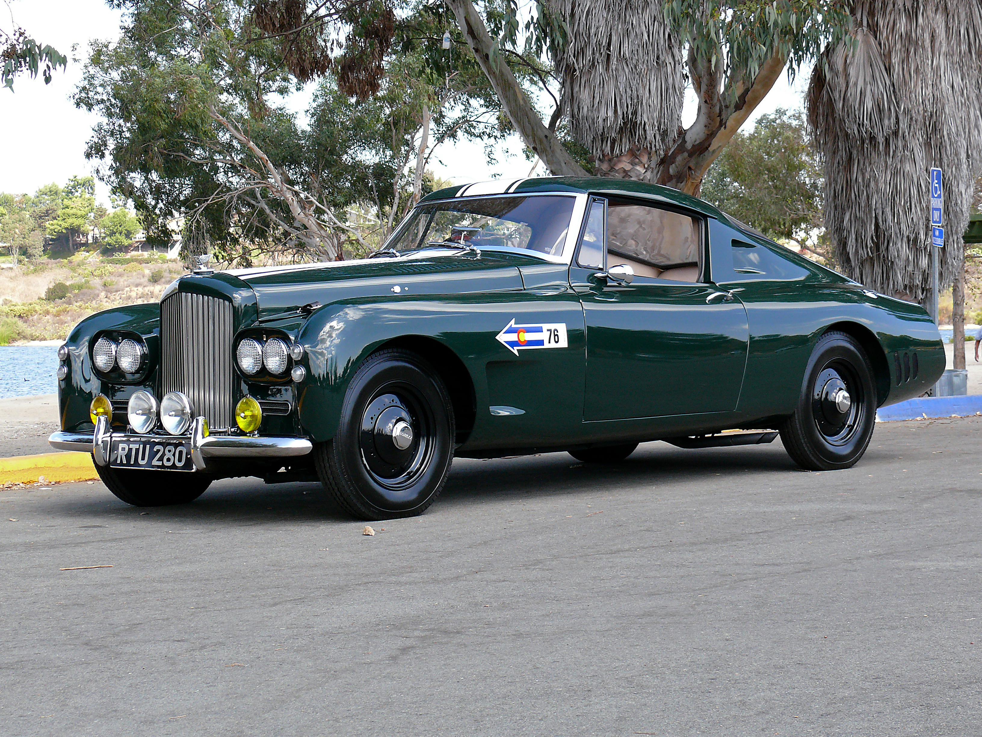Motors finest Rolls Royce Bentley 洋書 1951 Bentley MK VI | Beverly Hills Car Club