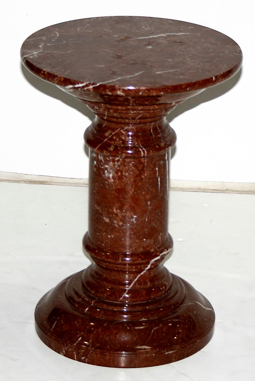 A Neoclassical style marble pedestal