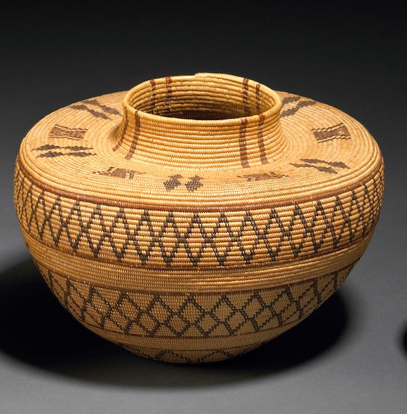 bonhams-a-kawaiisu-polychrome-bottleneck-basket