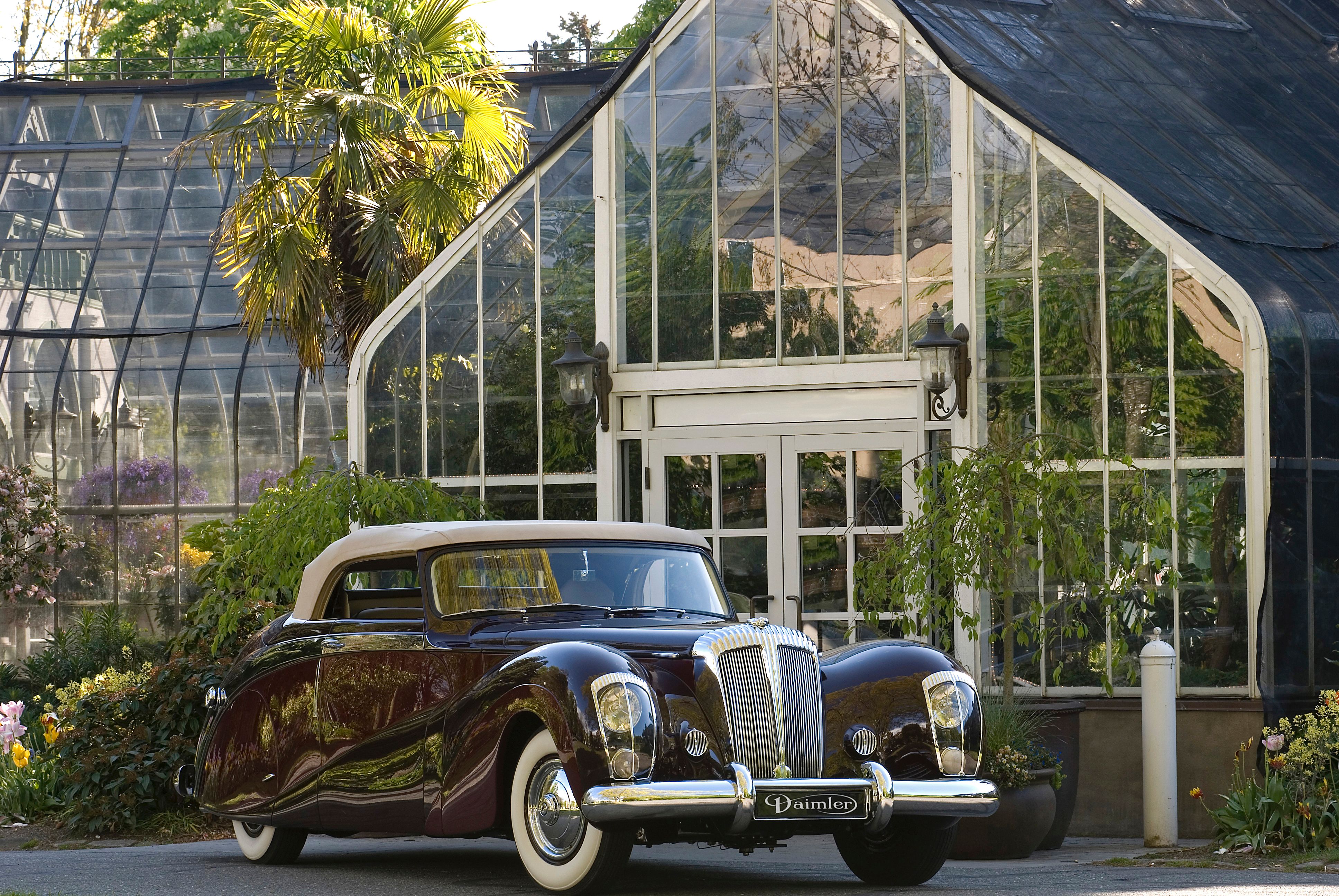 Bonhams Cars The exHarrah Collection,1948 Daimler DE36 'Green