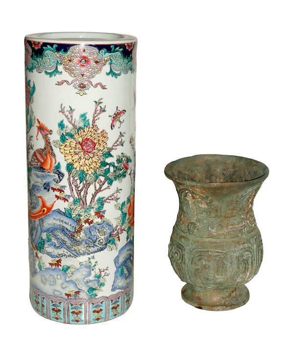 Bonhams : A group of five Chinese containers