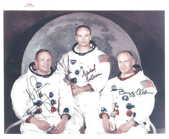 Bonhams : APOLLO 11 CREW PHOTO.