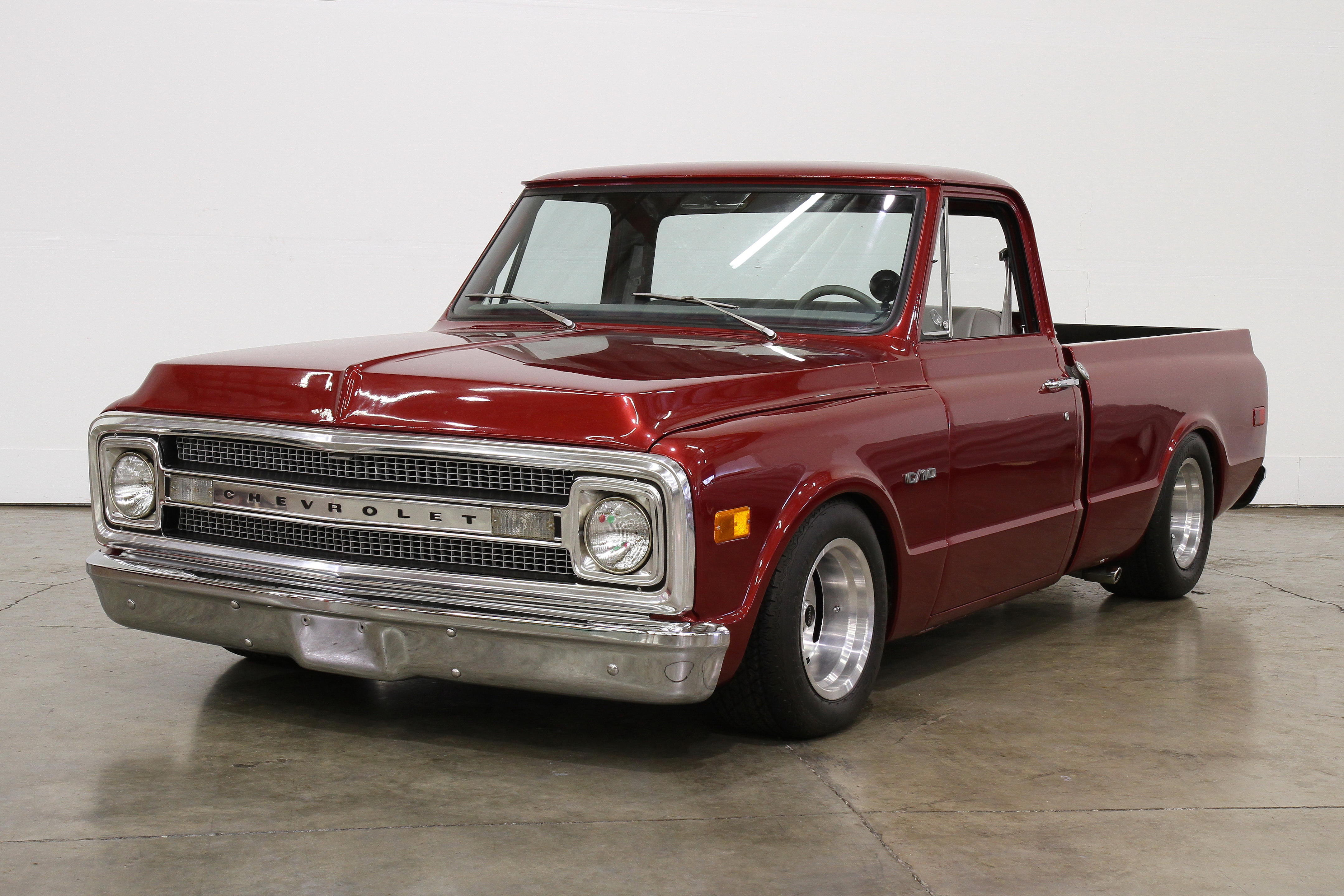 This is another classic late‘60s Chevrolet custom pickup, this time the les...