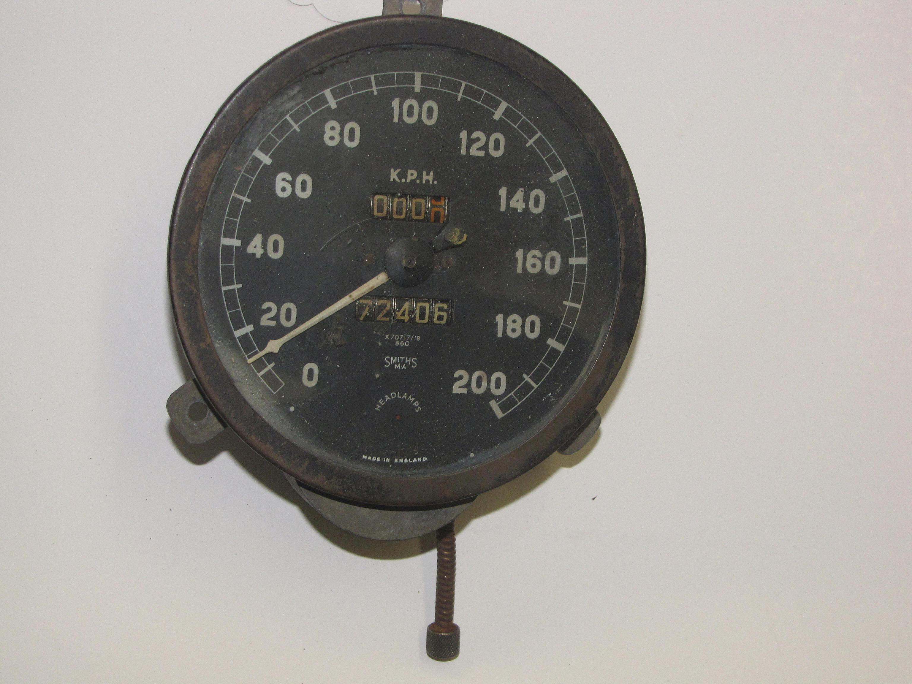 Bonhams Cars : A Smiths 200 KPH speedometer