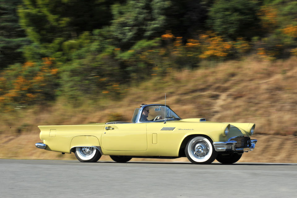 Ford Thunderbird 1957