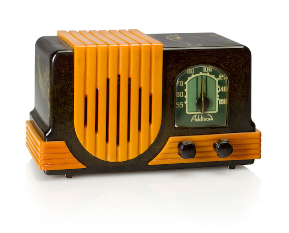 Bonhams : An Addison 2 Waterfall Grille 1940 With black case and knobs ...