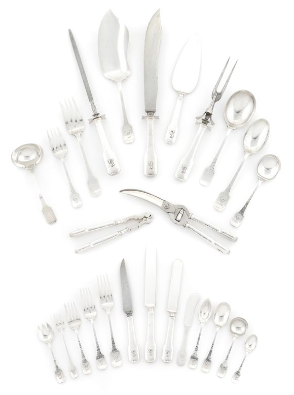 Bonhams An assembled American hammered sterling silver part flatware