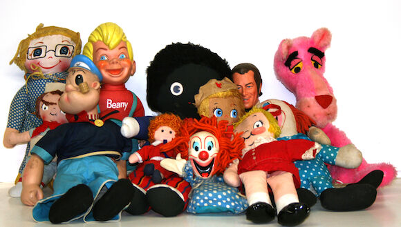 Threads Rags Characters Bonhams : Character Rags/Dolls