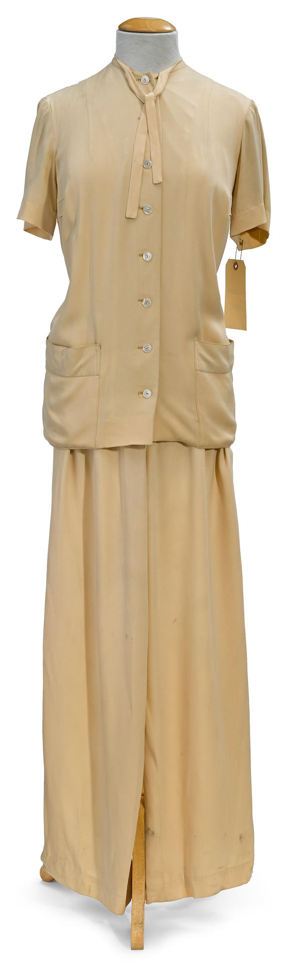 Bonhams A Rosemary Clooney pajama set worn in White Christmas