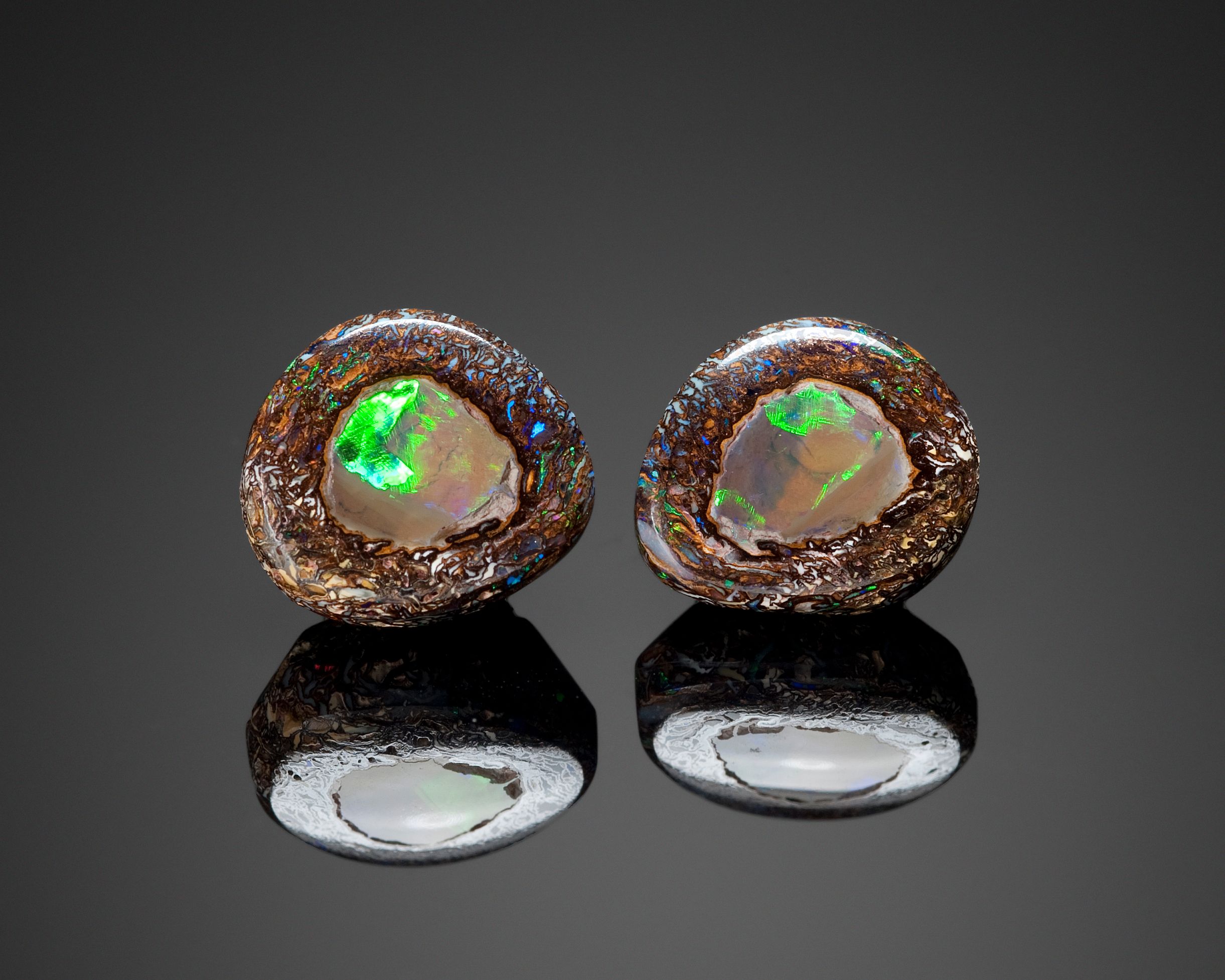 Opal-in-Matrix--A "Yowah Nut" Split