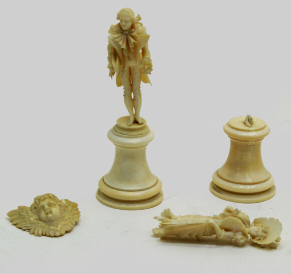 Bonhams : A pair of Dieppe carved ivory figures and a brooch late 19th ...