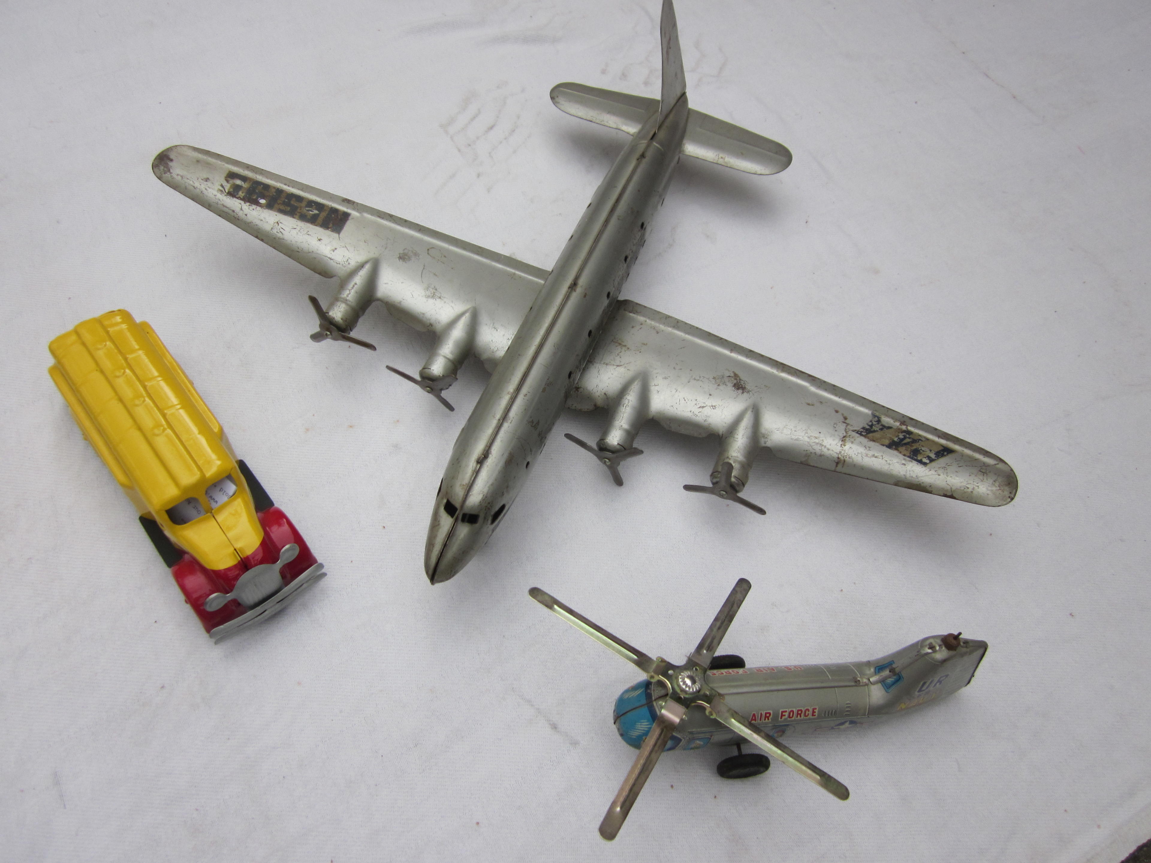 Bonhams Cars : A vintage Marx toy lot,